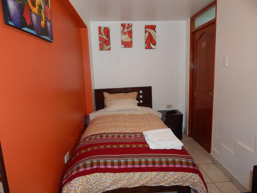 Hospedaje Qori Punku Cuzco Zewnętrze zdjęcie