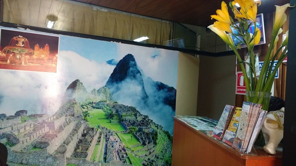 Hospedaje Qori Punku Cuzco Zewnętrze zdjęcie